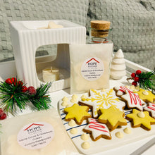 Load image into Gallery viewer, White Cocoa & Christmas Cookies Wax Melts