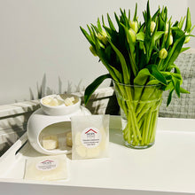 Load image into Gallery viewer, Vanilla Cashmere Wax Melts