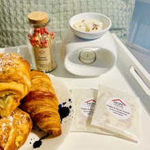Load image into Gallery viewer, Maple & Pecan Danish Wax Melts