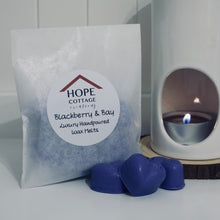 Load image into Gallery viewer, Blackberry & Bay Wax Melts