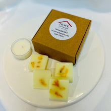 Load image into Gallery viewer, Honeysuckle Wax Melts
